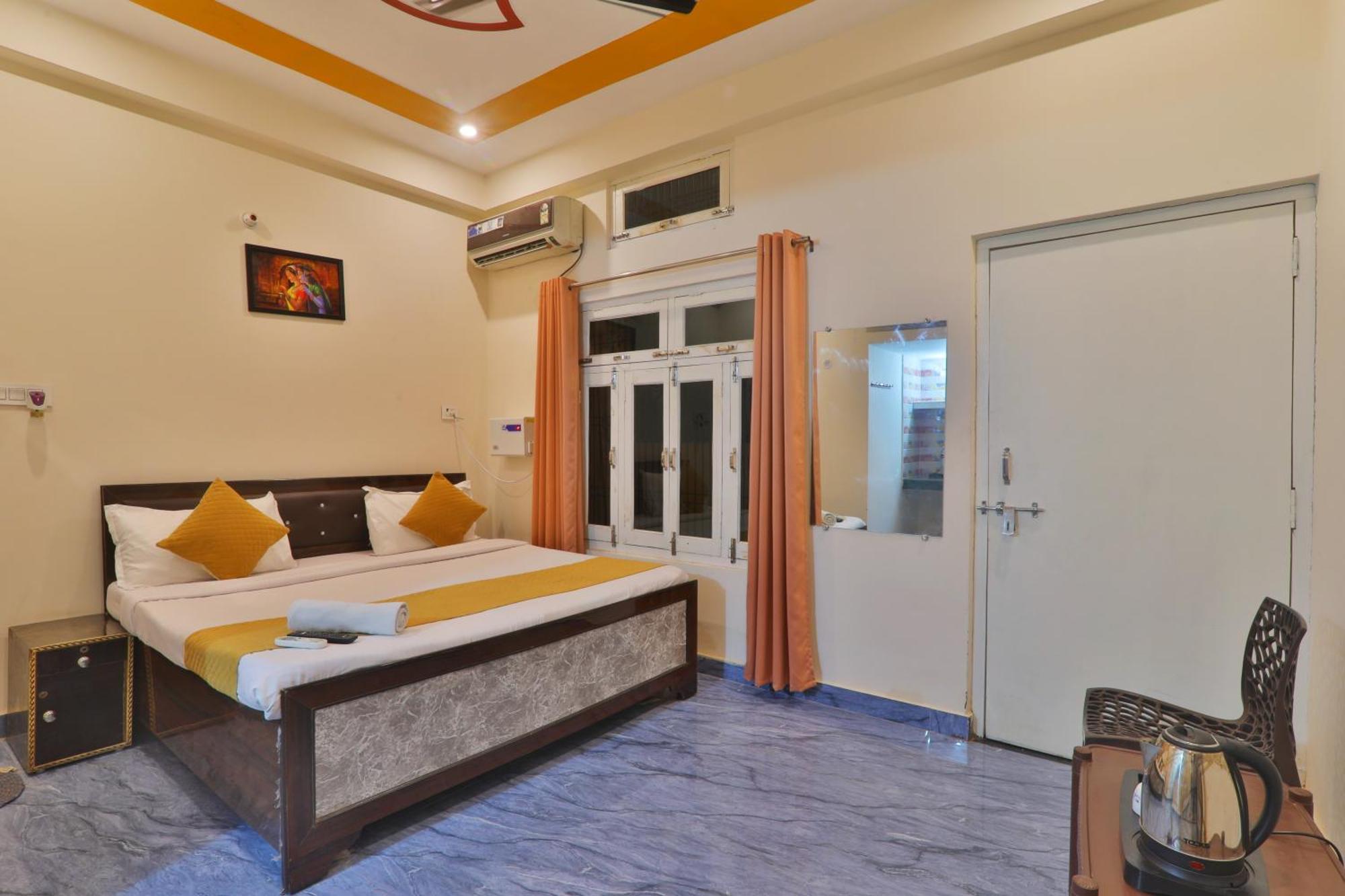 Hotel Ramayan Inn Free Pickup From Ayodhya Dham Junction Exterior foto